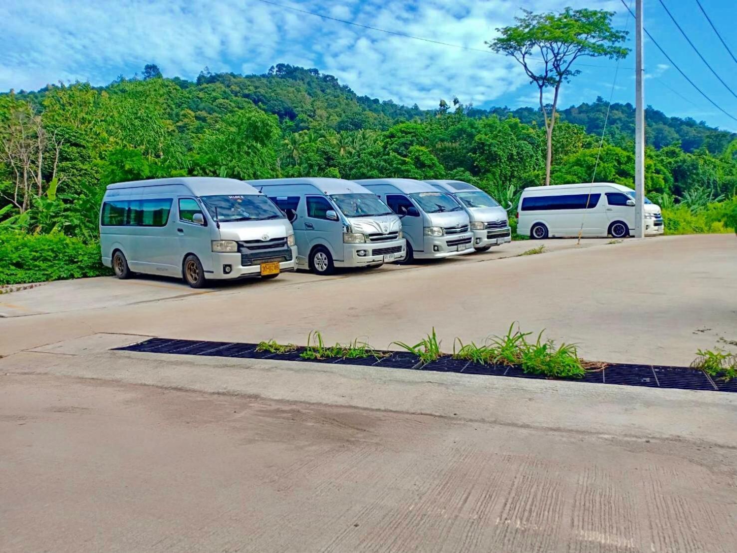 J Apartment Ao Nang Bagian luar foto