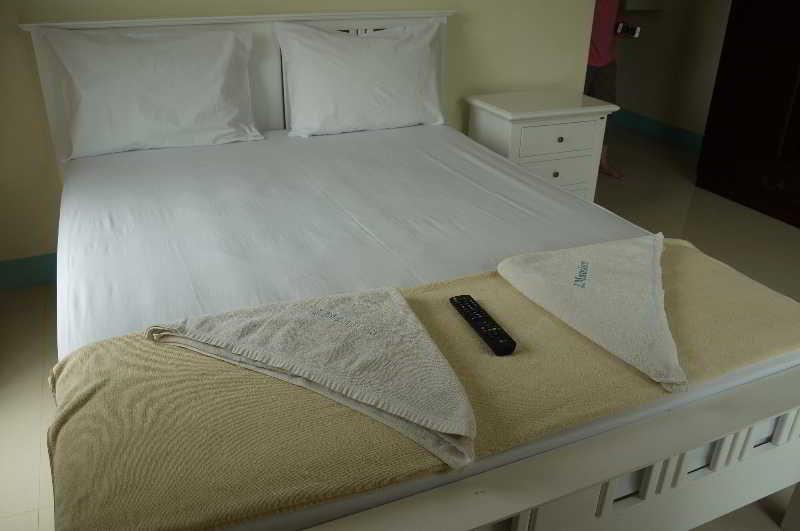 J Apartment Ao Nang Bagian luar foto