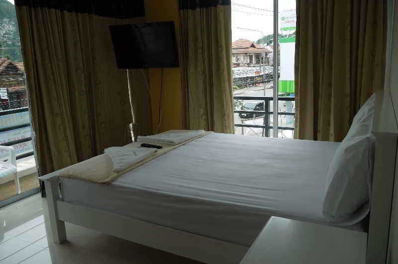 J Apartment Ao Nang Bagian luar foto